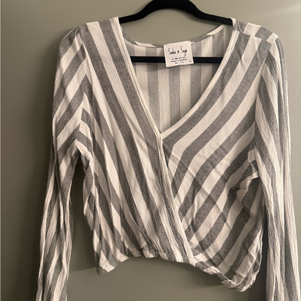 Sadie & Sage Gray and White Striped Wrap Blouse